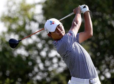 米男子ゴルフ、金シウが首位守る テキサス・オープン第２日