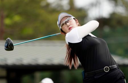 女子ゴルフ、ペ・ソンウが首位 サロンパス・カップ第１日