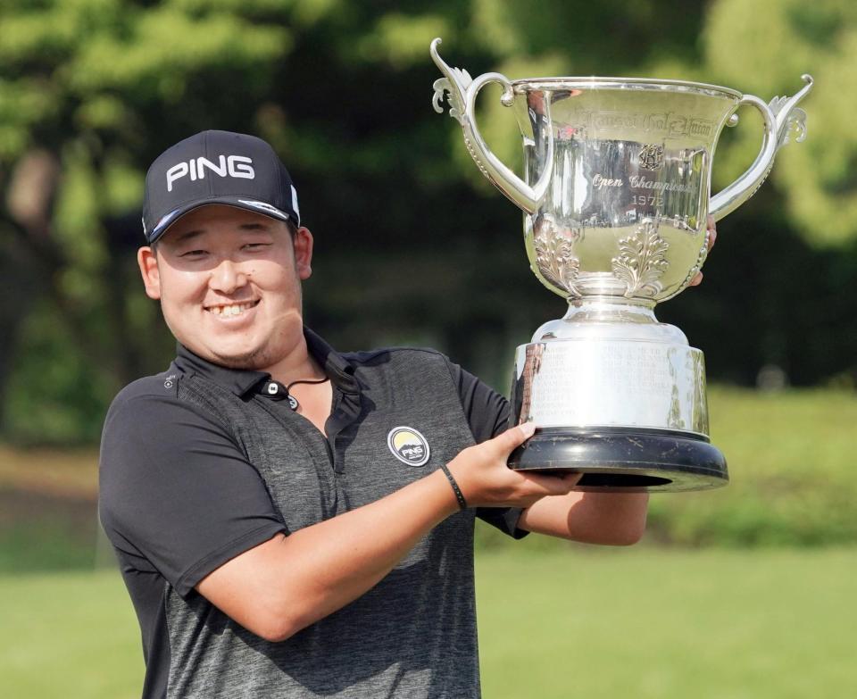 プレーオフを制し、ツアー初勝利を挙げた大槻智春