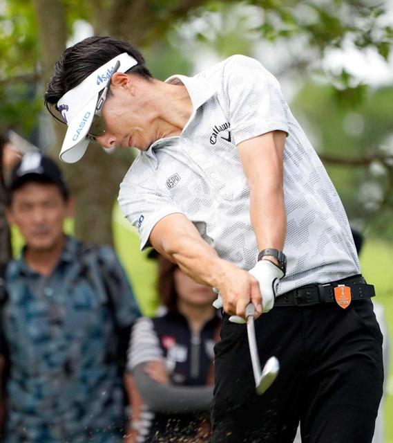 遼 首位発進 豪雨被害の鹿児島で選手会長感謝の今季ベスト６５ ゴルフ デイリースポーツ Online