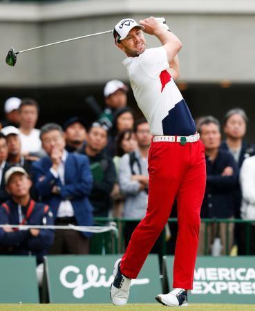 ゴルフ、ジョーンズが首位２位に星野、日本オープン第１日