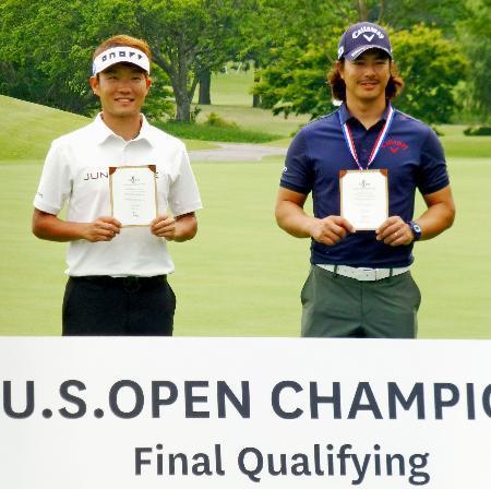 　ゴルフの全米オープン選手権の出場権を獲得した石川遼（右）と浅地洋佑＝２４日、ザ・ロイヤルＧＣ