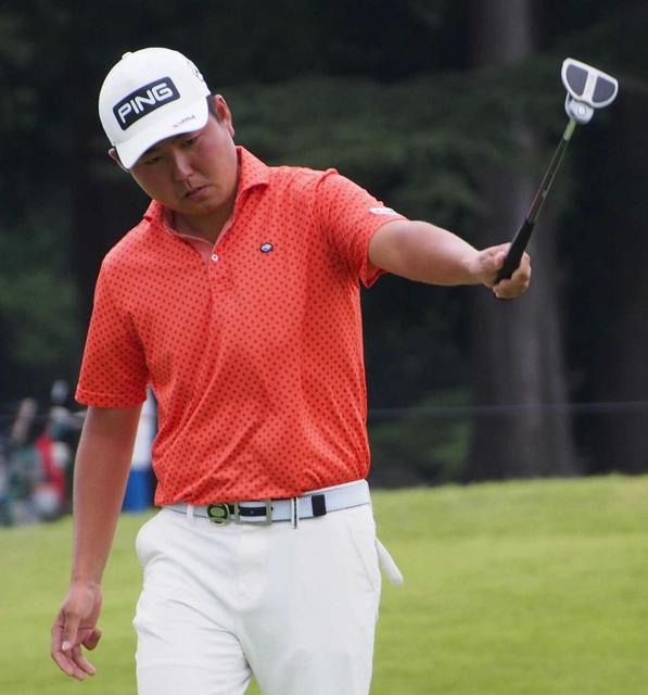 杉山知靖 通算14アンダー首位浮上 大会最少タイ記録62「自分でもできすぎ」