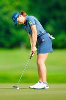 　１番でパーパットを外す渋野日向子