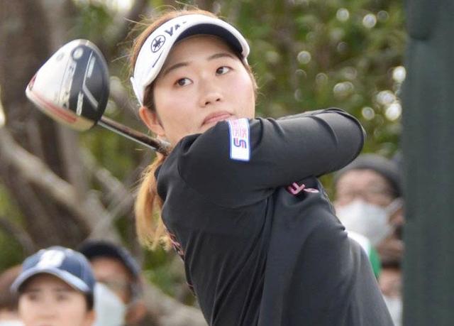 植竹希望　黄金世代１０人目の初Ｖへ西村優菜と首位で並ぶ　女子ゴルフ最終日