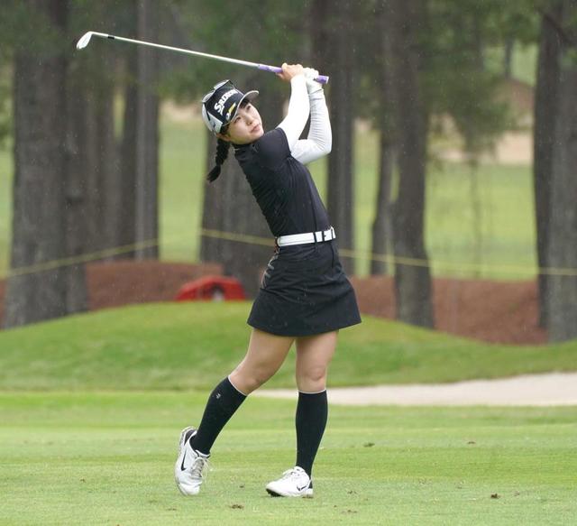 尾関彩美悠 EPOCH2024JLPGA女子ゴルフカード 乏しい レギュラー