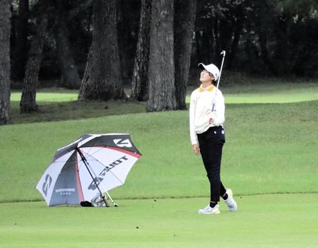 　がっかりした表情を見せる馬場