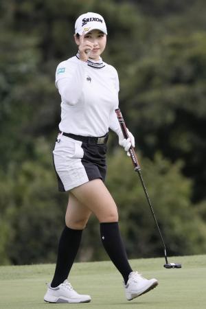 女子ゴルフ、小祝が暫定首位スタンレー・ホンダ第2日