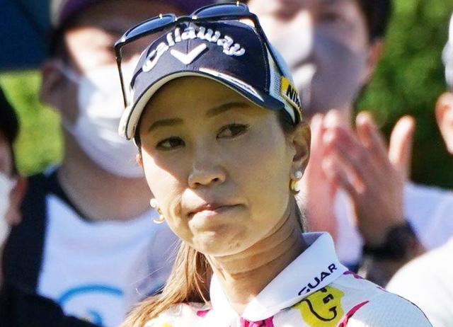 第1Rを終え上田桃子が6アンダーで首位 女子ゴルフ