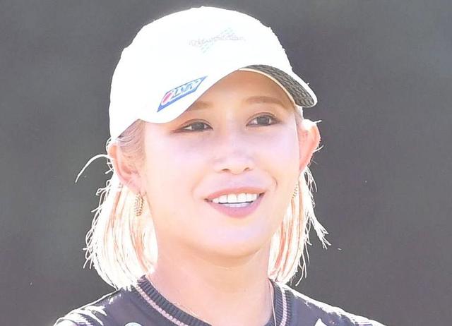 金田久美子が最長ブランクＶ　１１年１８９日ぶりのツアー２勝目