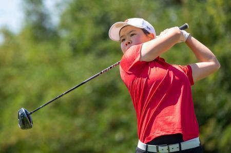 橋本が首位、馬場１７位アジア女子アマゴルフ