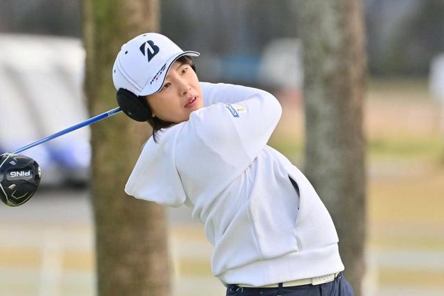 木下彩　来季は無双だ　ＱＴ２位で来季前半戦出場権確保　オフは「ひたすら寝て麻雀したい」