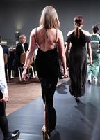 　ＪＬＰＧＡアワードにセクシードレスで登場した原英莉花（手前）＝撮影・開出牧