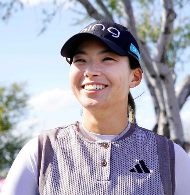 渋野日向子「６５」逆転Ｖへ３打差７位浮上 「自分史上初めて」２日間で１５バーディー