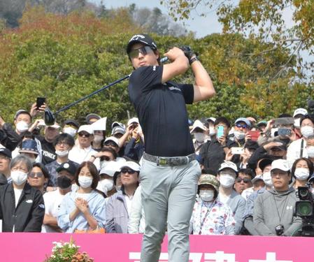 石川遼が１打差暫定２位で後半へ　星野陸也が暫定首位