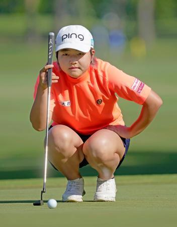 ２０歳の宮沢、単独首位発進　サロンパス女子ゴルフ第１日