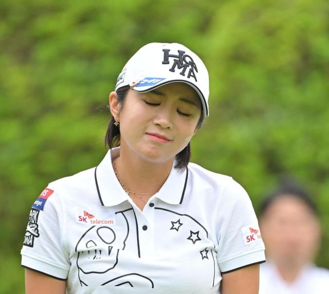 イ・ボミが涙 通算8オーバーで予選落ち濃厚「笑って回りたいし、いい