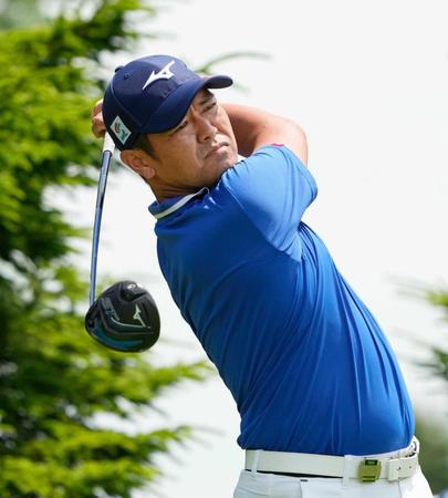 　７アンダーで２位につけた武藤俊憲