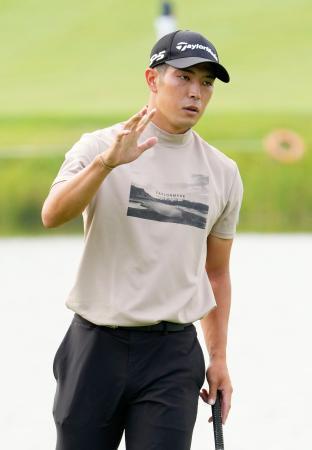 中島が日本勢トップ３位　男子ゴルフ最終日