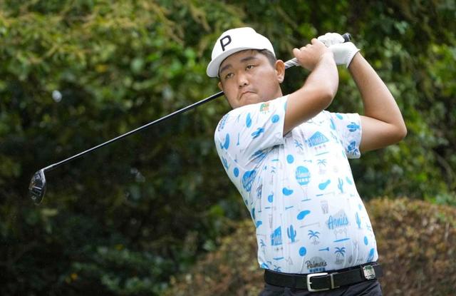 米沢蓮　２打差２位浮上　連日ドライバー使わず勝負「全力でやれればいい」