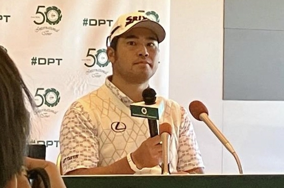 　大会開幕前の公式会見に臨む松山英樹