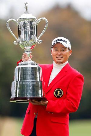 　今平周吾選手は寒さも気にせず貫禄の優勝でしたね