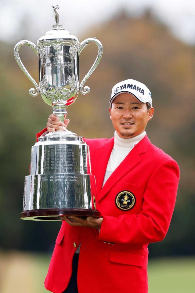 　今平周吾選手は寒さも気にせず貫禄の優勝でしたね