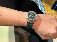 　石川遼がＧ－ＳＨＯＣＫを披露