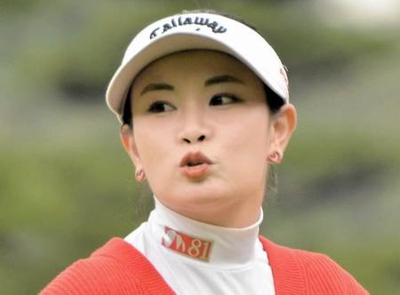 　単独首位に立った河本