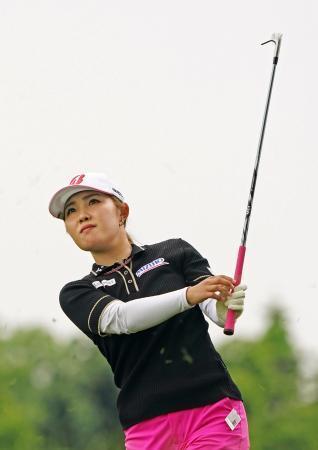 古江彩佳、６７で３打差３位　米女子ゴルフ第３日