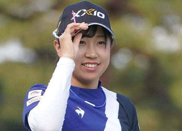 菅沼菜々 沖縄開催の日本女子プロ選手権欠場もメッセージタオルは発売「ぜひ私の沖縄に行きたい気持ちを受け取ってください」/ゴルフ/デイリースポーツ  online