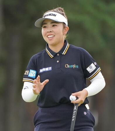 山下美夢有　連続ノーボギーストップも首位と３打差２位「パー５でしっかり取れるように」