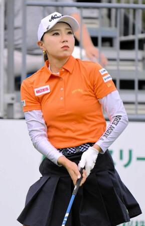 宮田成華　ツアー初Ｖへ　会心ラウンドで６６首位浮上　６バーディーボギーなし「ストレスフリーの一日」