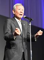 　あいさつするＪＧＴＯ諸星裕会長（撮影・持木克友）