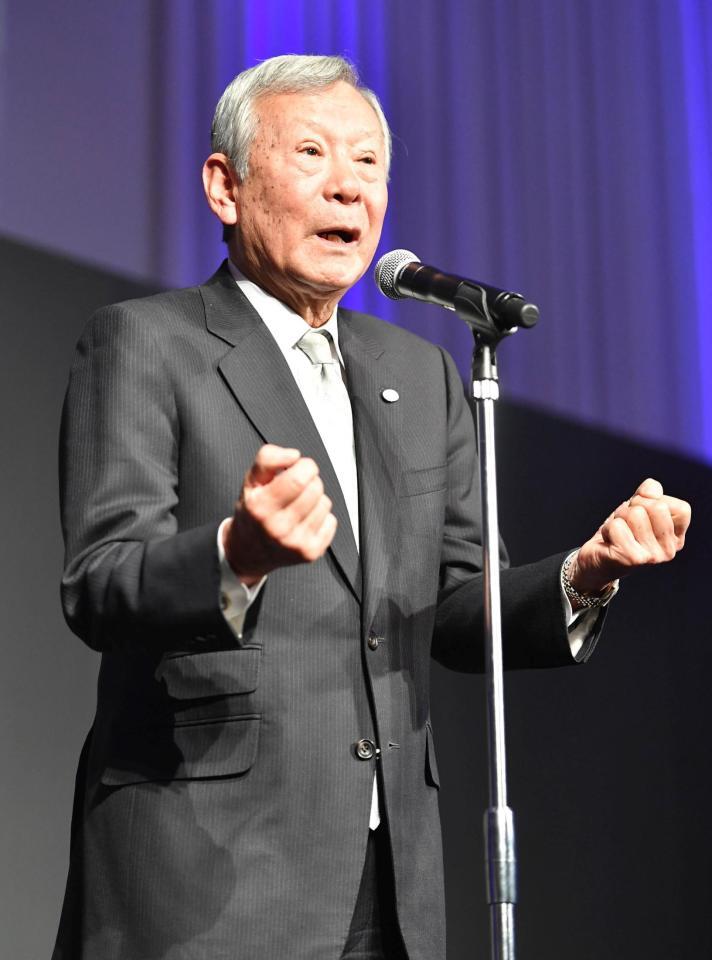 　あいさつするＪＧＴＯ諸星裕会長（撮影・持木克友）