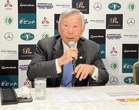 　会見に登場したＪＧＴＯ諸星裕会長