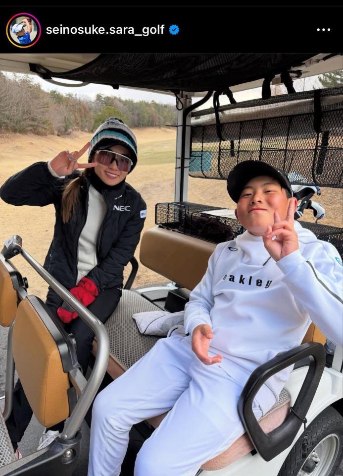 　福井誠ノ介インスタグラム（ｓｅｉｎｏｓｕｋｅ．ｓａｒａ＿ｇｏｌｆ）より