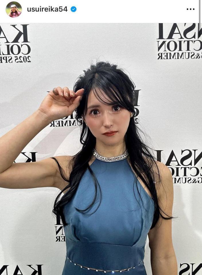 希少☆臼井麗香☆限定ポロシャツ☆超美品 プロゴルファー臼井麗香、ミニスカ衣装でアイドルとコラボ