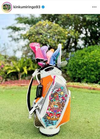 　金田久美子インスタグラム（ｋｉｎｋｕｍｉｒｉｎｇｏ９３）より