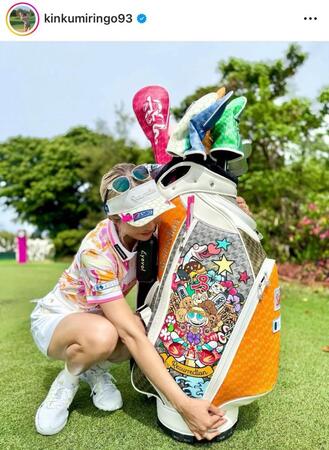 　金田久美子インスタグラム（ｋｉｎｋｕｍｉｒｉｎｇｏ９３）より