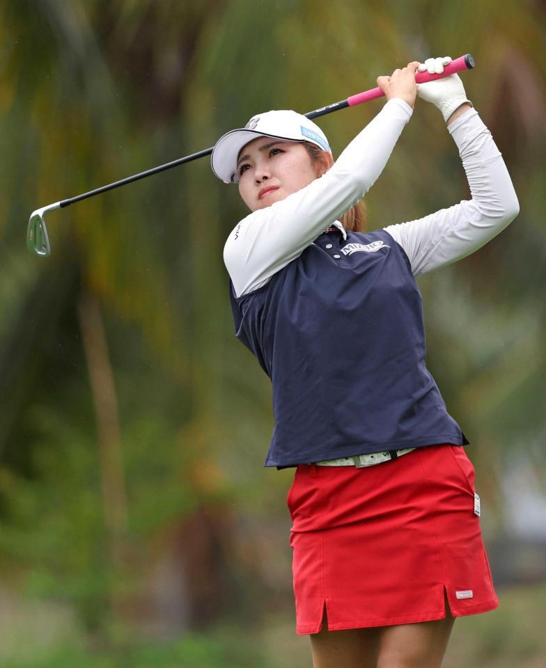 　第１ラウンド、４アンダーで首位の古江彩佳（ゲッティ＝共同）