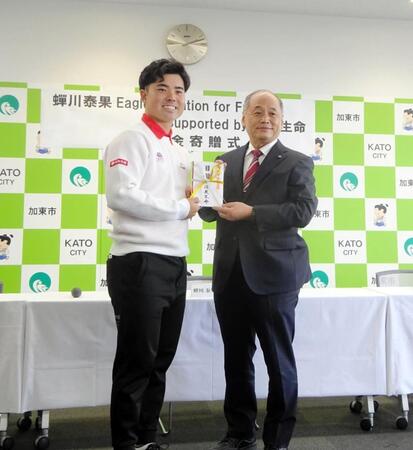 蟬川泰果　「疲労骨折判明し国内ツアー専念に方針転換」　肋骨３本が折れる
