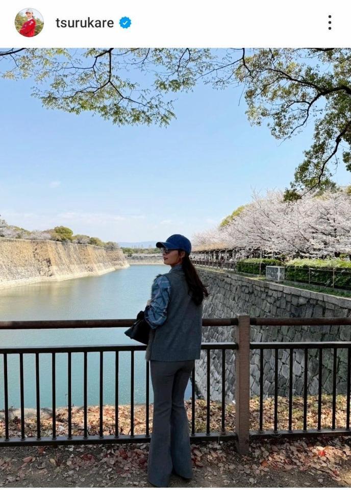 　鶴岡果恋のインスタグラム（＠ｔｓｕｒｕｋａｒｅ）から