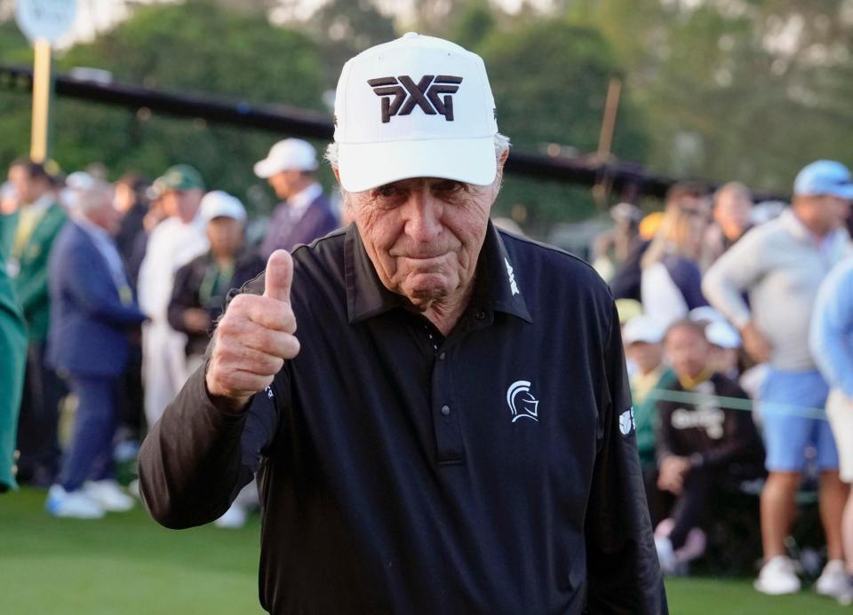 　「名誉スターター」を務めたゲーリー・プレーヤー（共同）