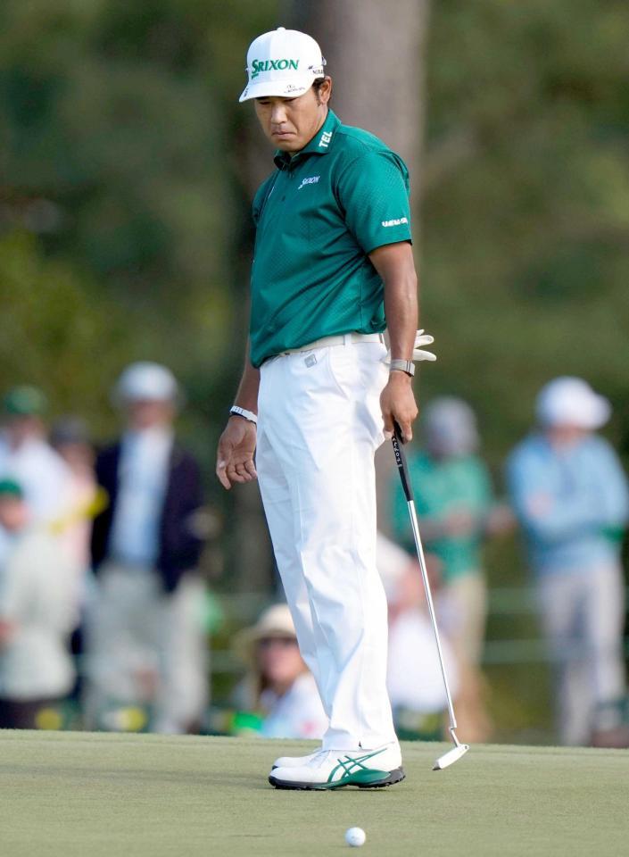 　第３ラウンド、１７番でパットを外した松山英樹（共同）