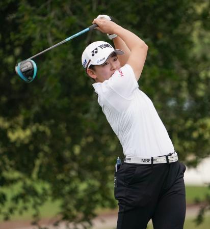 岩井明と馬場、６６で９位発進　米女子ゴルフ第１日