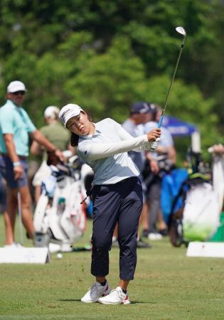 　練習場で最終調整する畑岡奈紗＝カールトンウッズ・クラブ（共同）