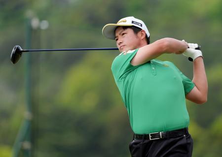 前沢杯、小西と今平が首位並ぶ　男子ゴルフ、通算１４アンダー