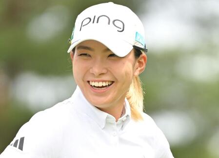 【写真】渋野日向子が乗ったＪＡＬ上級クラスの世界　オシャレスイーツに特別デコレーションメッセージ