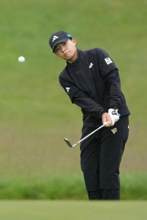 　練習ラウンドで調整する渋野日向子＝エリンヒルズ（共同）